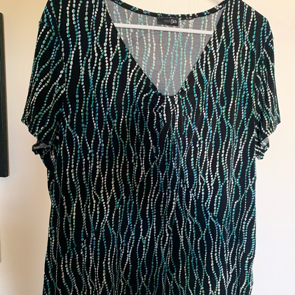 Women’s dressy top